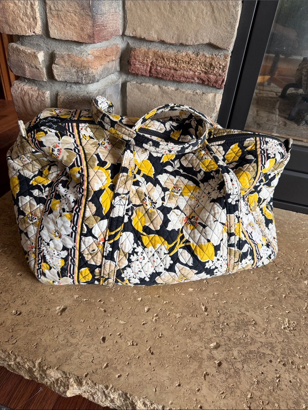 Vera Bradley *Dogwood* Quilted Floral Travel Weekender Duffle Bag - size Large